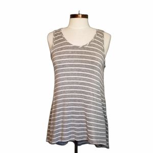 🦚3 for $15🦚 One Fashion Women's Long Tank